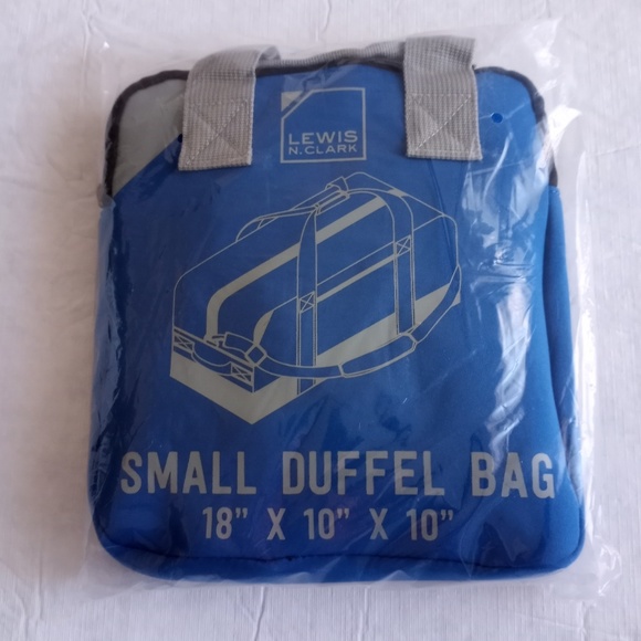 NWT WATER RESISTANT Lewis N Clark Heavy Duty Duffel Bag SM - Picture 2 of 3